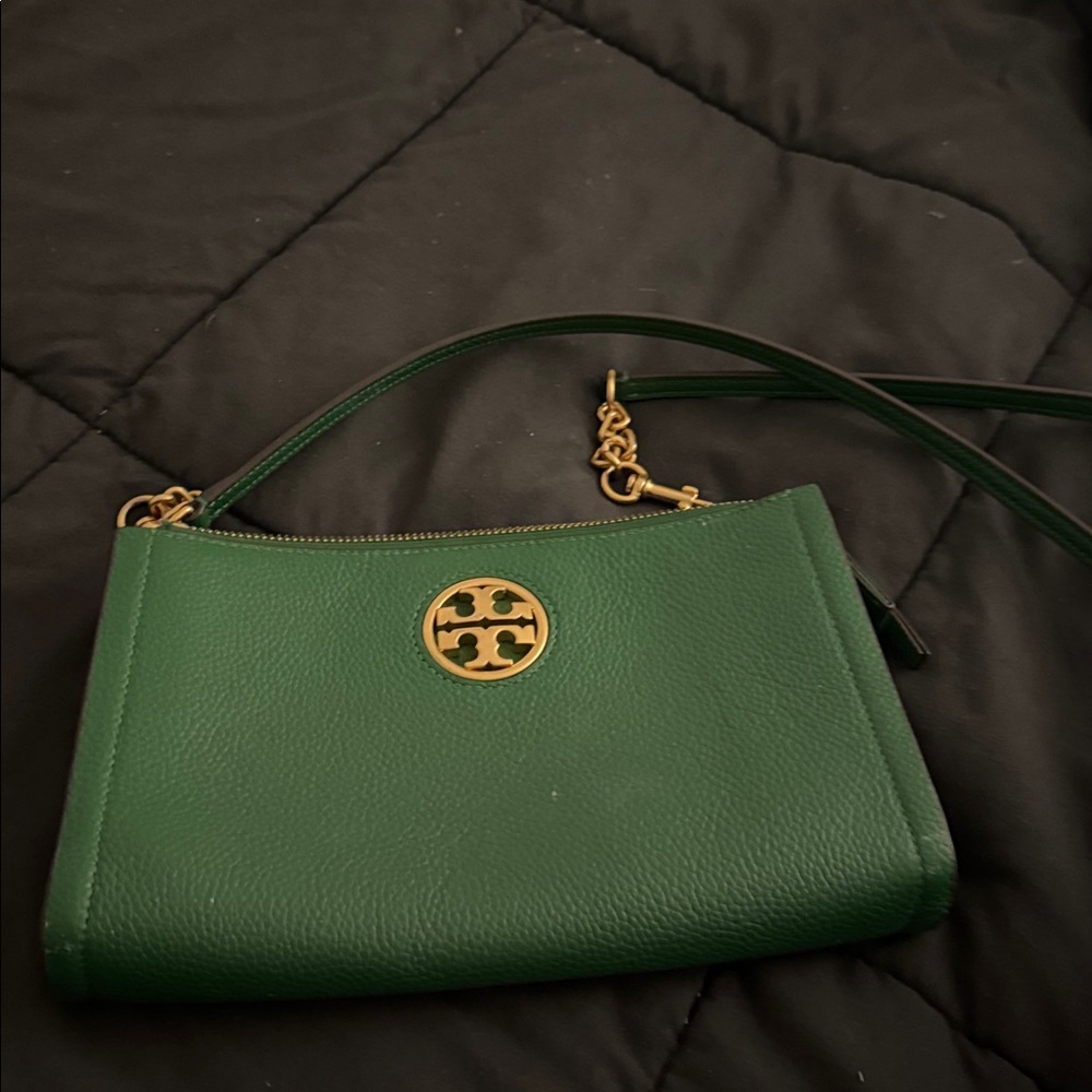 tory burch carson crossbody green gold